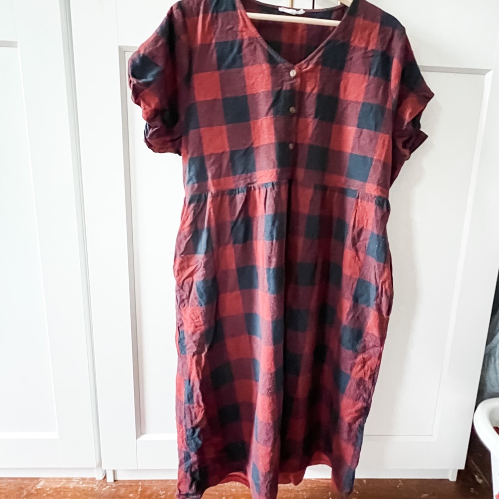 Chic Soul Red and Black Checked Midi Dress